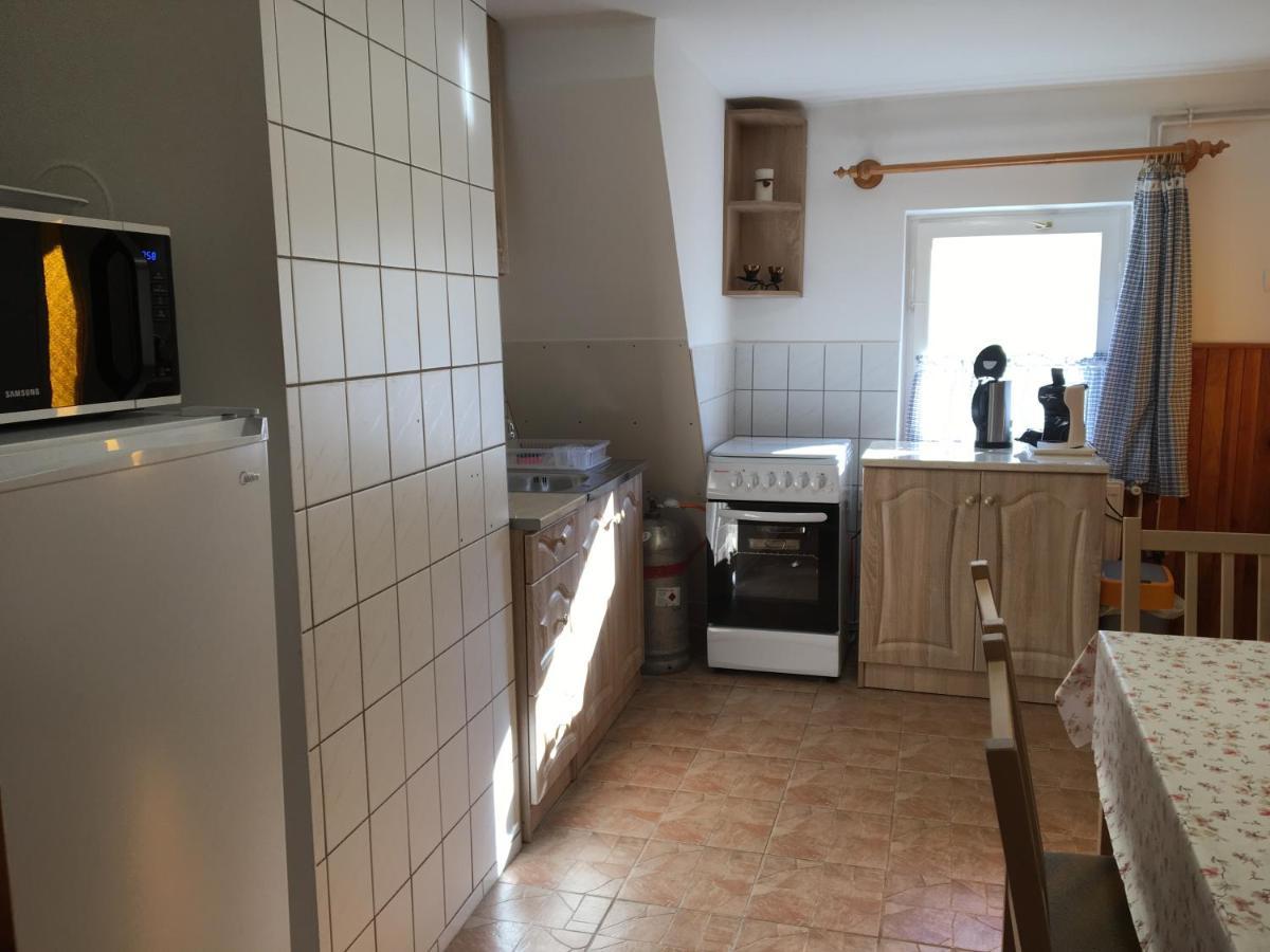 Apartament Devenyi Vendeghaz Csesznek Zewnętrze zdjęcie