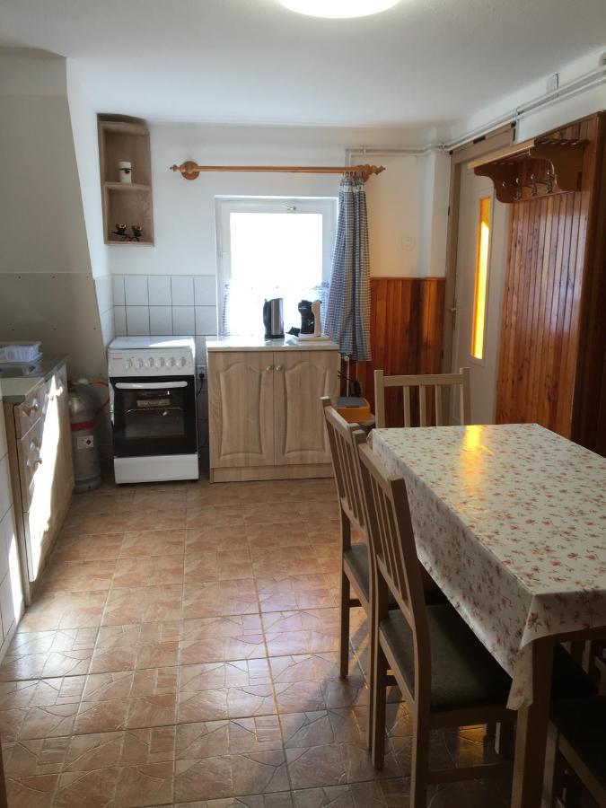 Apartament Devenyi Vendeghaz Csesznek Zewnętrze zdjęcie